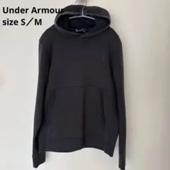Under Armour ダークグレー パーカー S/M