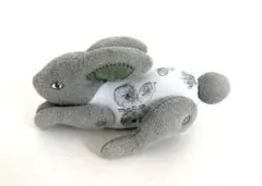 ミナペルホネン ×ヌノイトアソビ　夜ヲカケヌケルウサギ　ぬいぐるみ ミナペルホネン ×ヌノイトアソビ 夜ヲカケヌケルウサギ