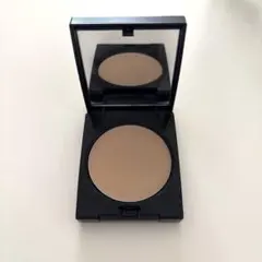 ETVOS エトヴォス クリーミィタップミネラルファンデーション ライトのサムネイル