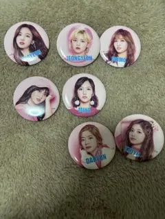 #TWICE 缶バッジセット 6個