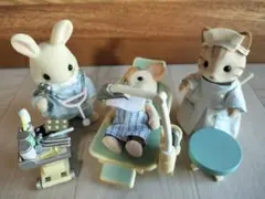 歯グッズ　シルバニアファミリー　歯医者さんセット他