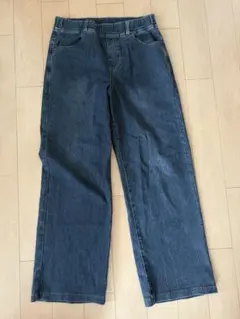 ダークグレー ワイドデニム　デニム　ジーンズ