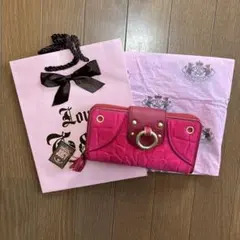 新品未使用Juicy Couture ホットピンク ベルベット素材　長財布のサムネイル