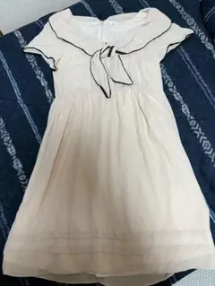 【美品】薄いピンク セーラー襟 半袖ワンピースＭ