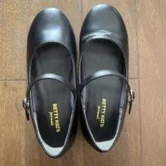 BETTY KIDS フォーマルシューズ 23.0 黒
