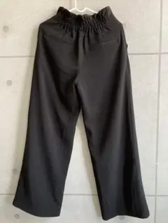 ワイドパンツ