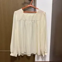 ブラウス クリームイエロー オフィス 就活のサムネイル