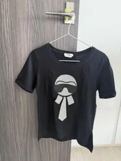 FENDI ブラック Tシャツのサムネイル