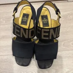FENDI ロゴストラップ サンダルのサムネイル