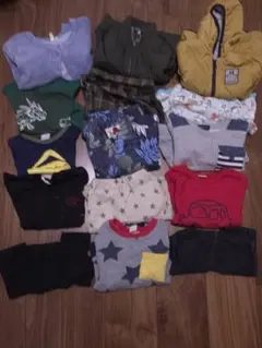 子供服 まとめ売り 31着セット　100サイズのサムネイル