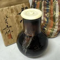 ☆茶3 桶谷定一　極上蓋付　大海茶入　幅約8cm 仕覆付共箱　東す8-0817① ☆茶3 桶谷定一 極上蓋付 大海茶入 幅約8cm 仕覆付共箱 東す8-0817①