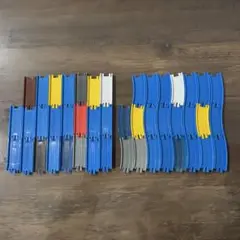 カプセルプラレール 直接レール、カーブレール23本ずつ