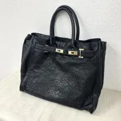 ブラックローズ柄トートバッグ 印傳屋 - メルカリ