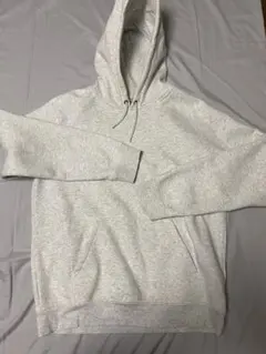 【人気】【訳アリ】Carhartt WIP アッシュグレー パーカー 袖刺繍