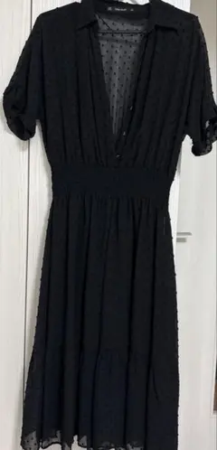 ZARA黒ドット柄シャツドレス