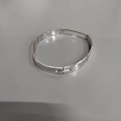 バングルブレスレット