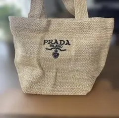 刺繍 ノベルティ プラダ ミニカゴバッグ PRADAミニラフィアトート