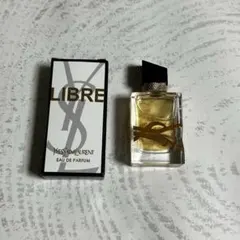 YSL リブレ オーデパルファム　ミニサイズのサムネイル