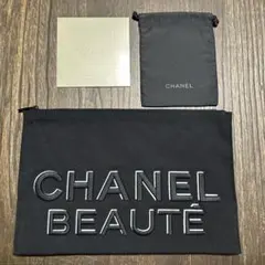 CHANELノベルティポーチ