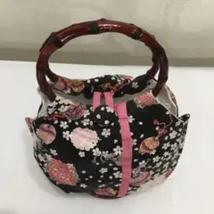 和装用バッグ 黒とピンクの花柄のサムネイル