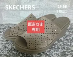 SKECHERS 厚底サンダル ミュール スタッズ（ゴールドの飾り）付きのサムネイル