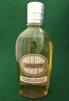 L'OCCITANE　ADモイスチャライジング シャワーオイル(ボディ用洗浄料)