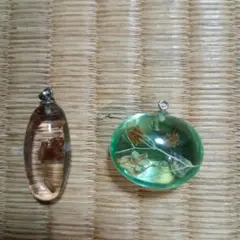 ペンダントトップ　生花　ドライフラワー　花のペンダント　2個セット