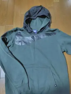 Nike ダークグリーン フード付きパーカー Mサイズ