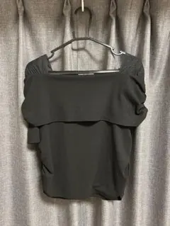オフショルダートップス ブラック