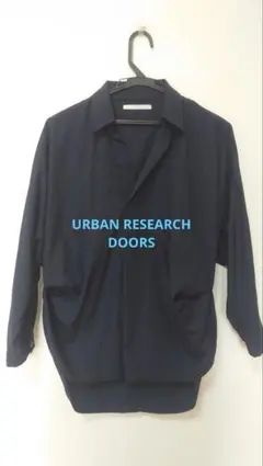URBAN RESEARCH DOORS ネイビー ドレープデザイン シャツ