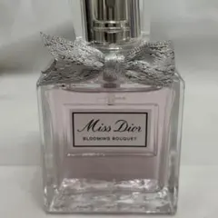 ミス ディオール ブルーミング ブーケ 30ml