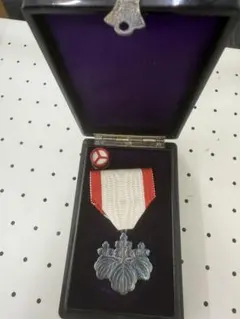 2026年最新】勲八等白色桐葉章の人気アイテム - メルカリ