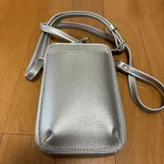 AVV  スマホショルダーバッグのサムネイル