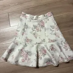 evelyn フラワープリント フレアスカート