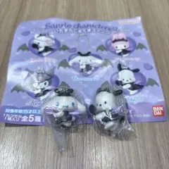 サンリオキャラクターズ　いたずらこあくまスイング　シナモン　ポチャッコ