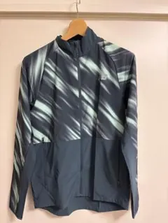 New Balance ストライプ ウィンドブレーカー S ランニング　スポーツ