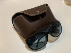 iZONE NEW YORK 黒 ブルーサングラス