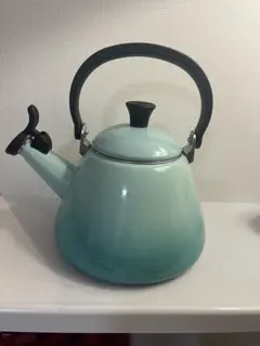 Le Creuset ル・クルーゼ コーン ケトル ブルー（未使用） 2026年最新