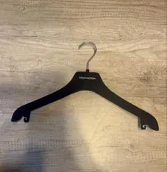 LOUIS VUITTON スエードハンガー