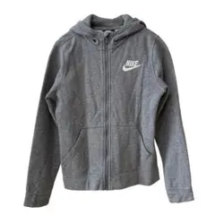 NIKE★ジップアップパーカー★キッズMサイズ(140)
