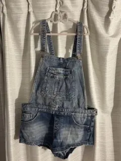 【ショートデニムオーバーオール】 ZARA