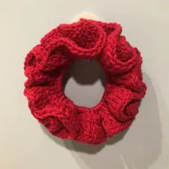 ハンドメイド・シュシュ(赤/花形)