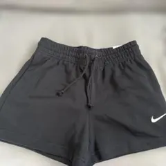 NIKE ウィメンズ ショートパンツ ブラック S 新品タグ付き