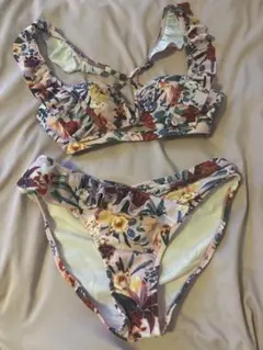 フローラルデザイン セパレート水着