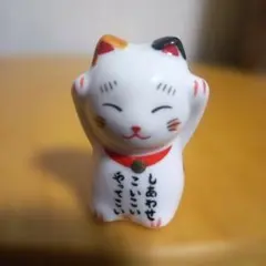 猫の置物