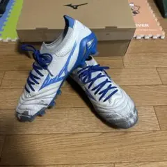 日本未発売！ミズノ モレリアネオ4β