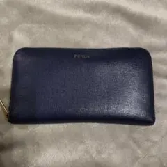 FURLA 長財布