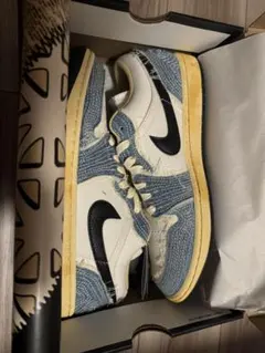 Item thumbnail for item 584471ec-ff29-4c79-aef1-375abc6bfc22