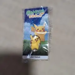 ピカチュウ ガチャガチャ
