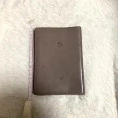 イルビゾンデ　ブックカバー　手帳カバー
